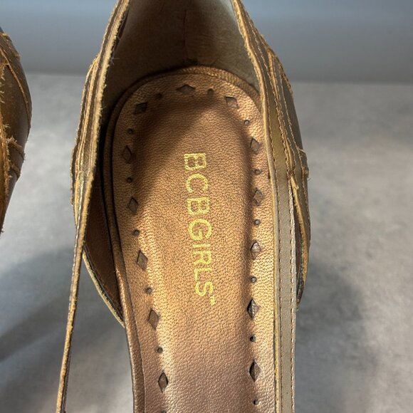 BCBGirls Genuine Leather Metallic Gold High Heel Shoes Size 8 - Picture 8 of 8